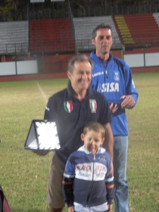 premiazione-g-renato-tersigni-responsabile-carnello