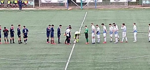 stretta di mano - under 19 ceccano vs Bi.ti. calcio